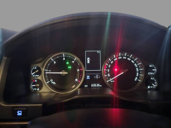 Land Cruiser 200 VXR